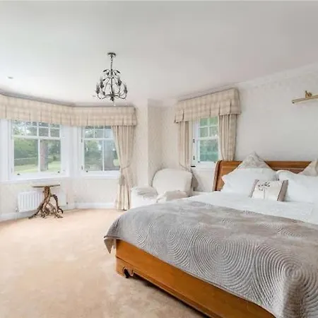 Superb 5 Bedroom Villa 16 Mins From City Centre Musselburgh Exterior photo