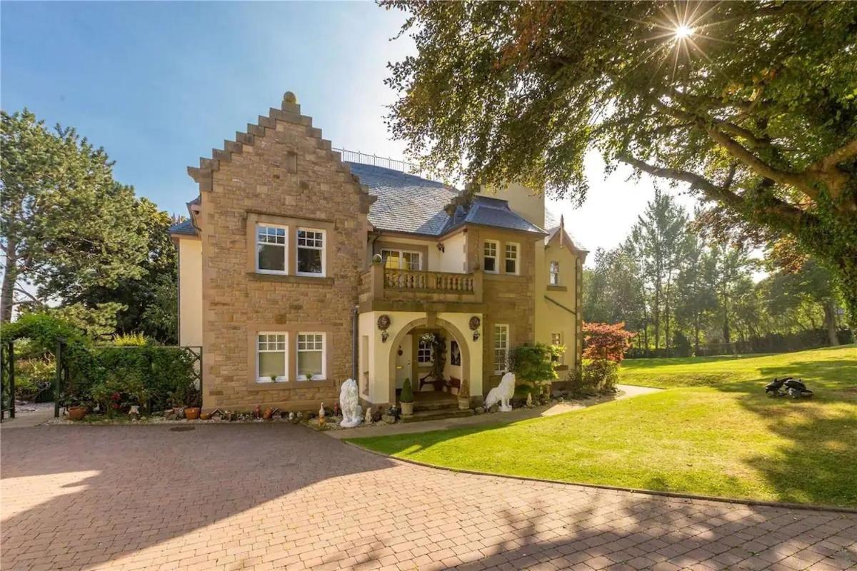 Superb 5 Bedroom 16 Mins From Centre Musselburgh